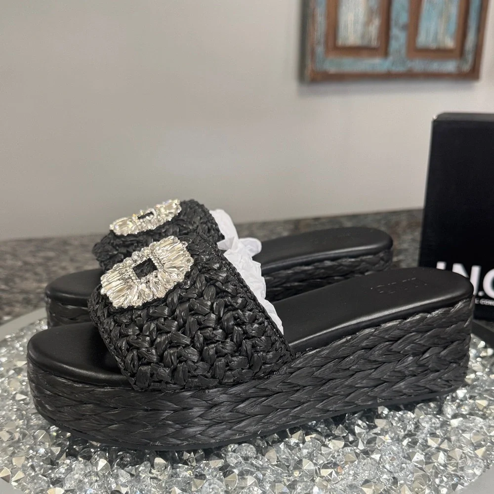 INC International Concepts Black Silver Raffia Woven Platform Sandals NEW 9.5